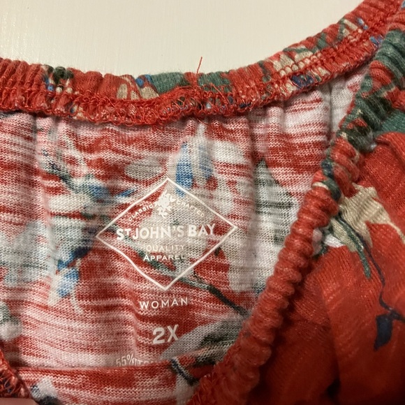 St. John’s Bay Ruffle Sleeveless Floral Top - Picture 2 of 2